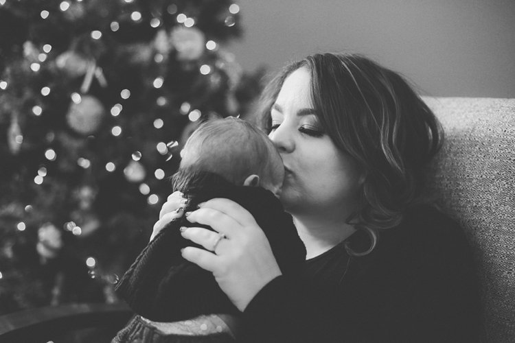 Abrahamon-Family-Newborn-Photos-Los-Angeles-California_0057.jpg