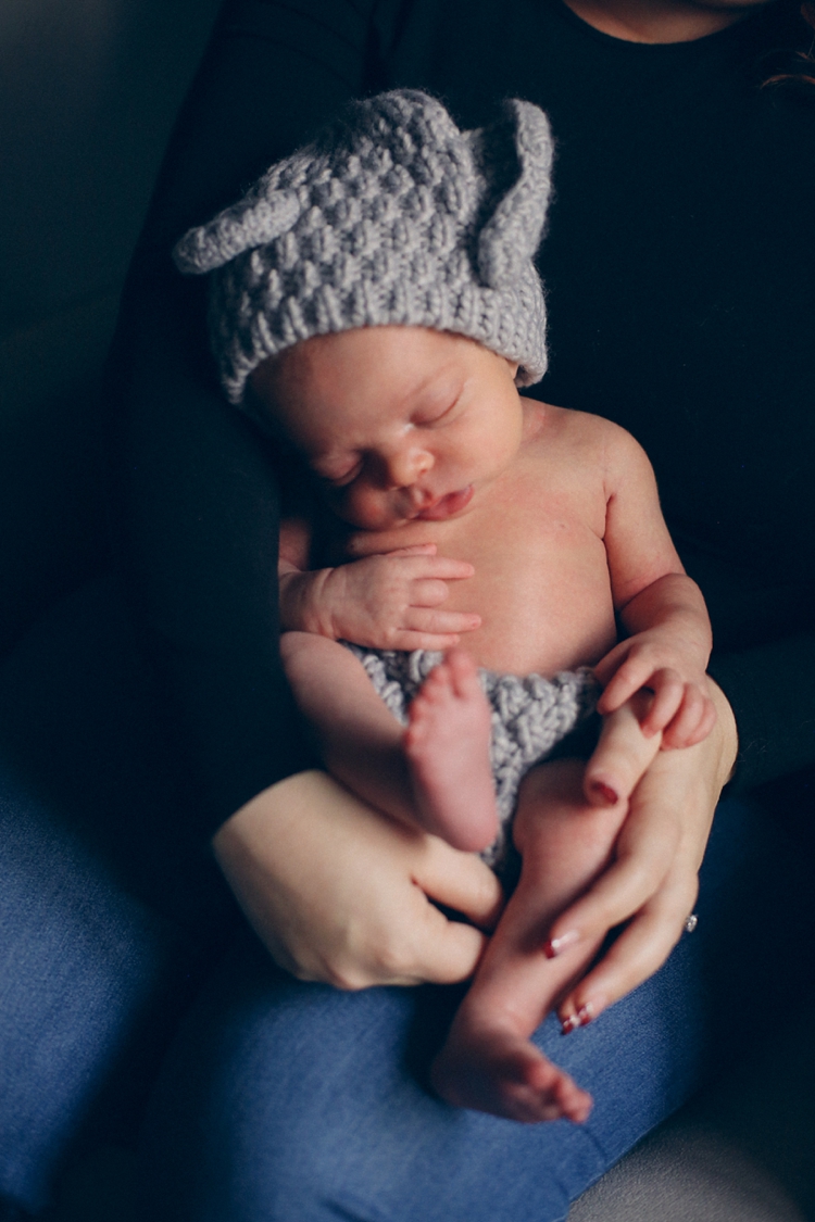 Abrahamon-Family-Newborn-Photos-Los-Angeles-California_0071.jpg
